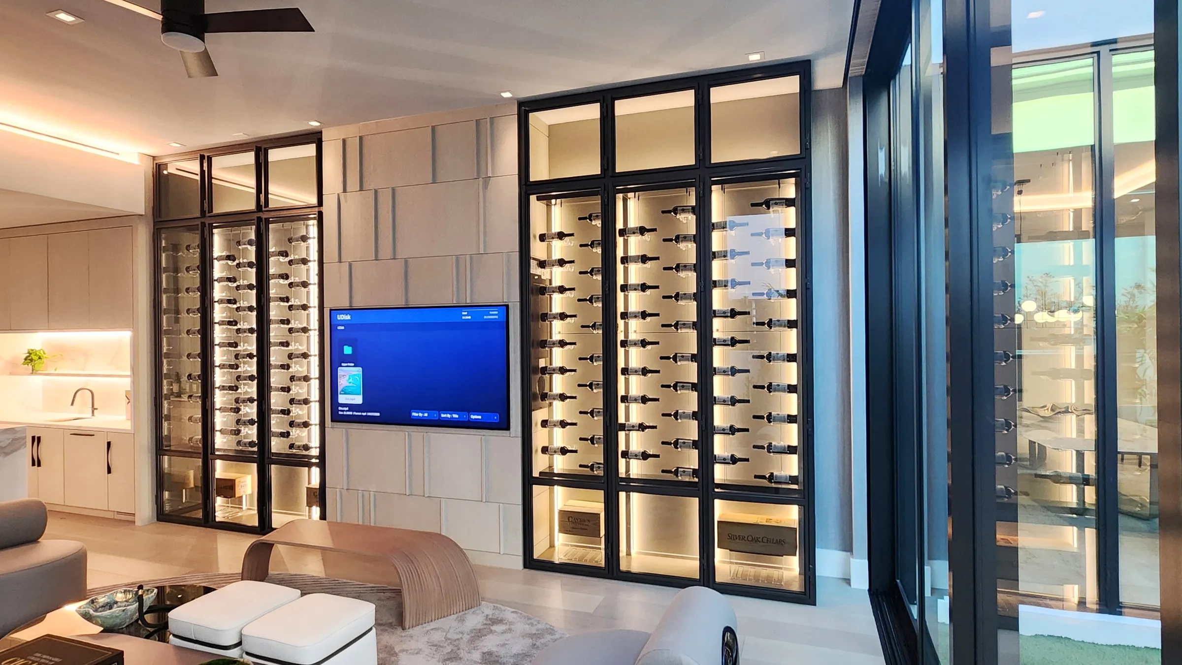 Casas de Marbella twin wine walls, Palm Beach Gardens
