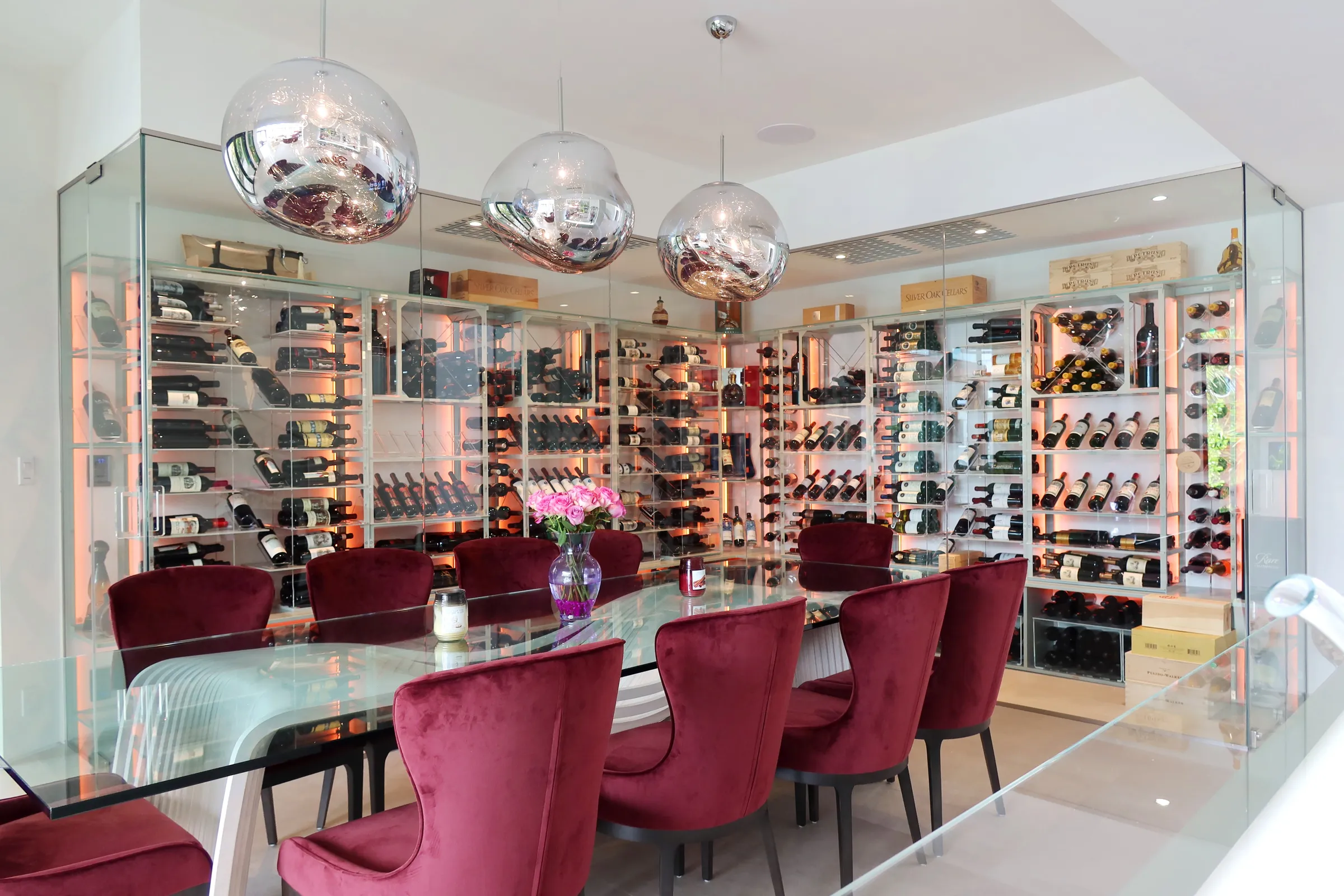 Glass, steel and nothing else — Miami · Venetian